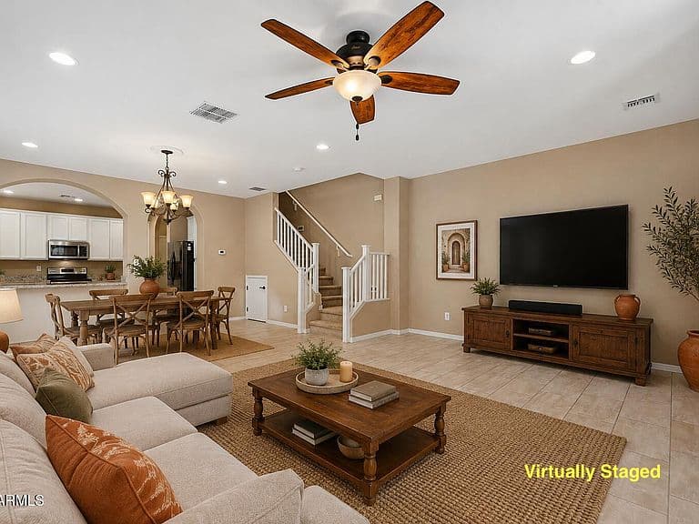 2945 N SONORAN Hills photo 3