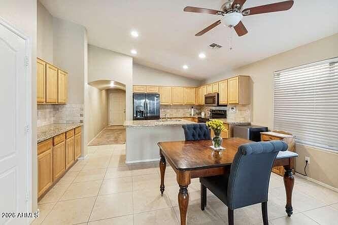 46162 W GUILDER Avenue photo 4