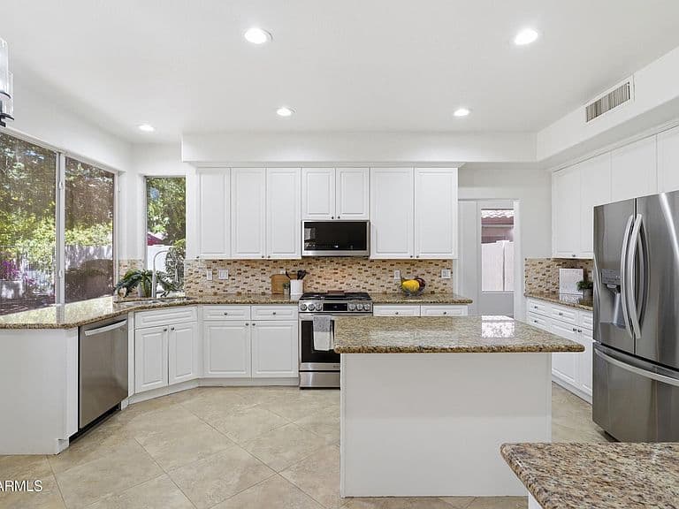 5993 W AURORA Drive photo 4