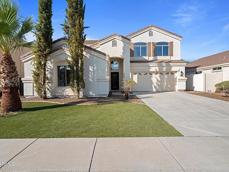 2563 E ROBB Lane photo 2