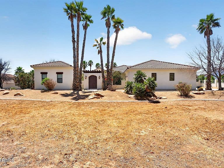 19175 E VALLEJO Street photo 2