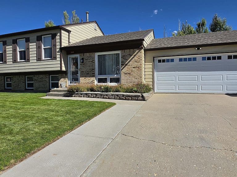 2317 Cutty Sark Dr photo 3