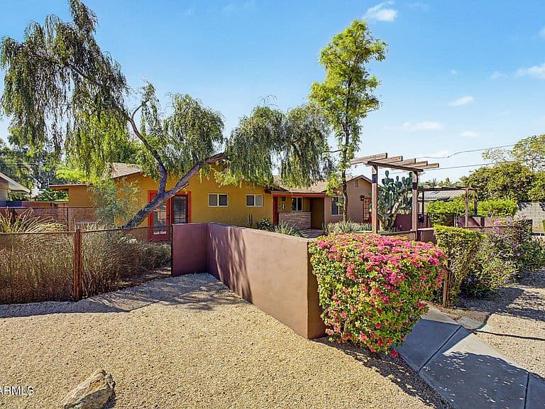 507 E SOLANA Drive photo 5