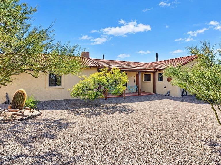 5139 N WINCHESTER Road photo 4