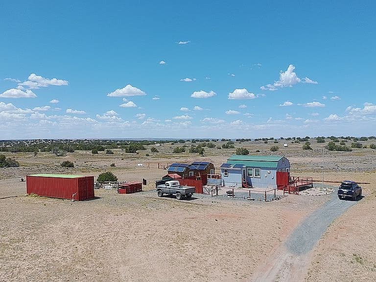 21 County Road 7392 N photo 1