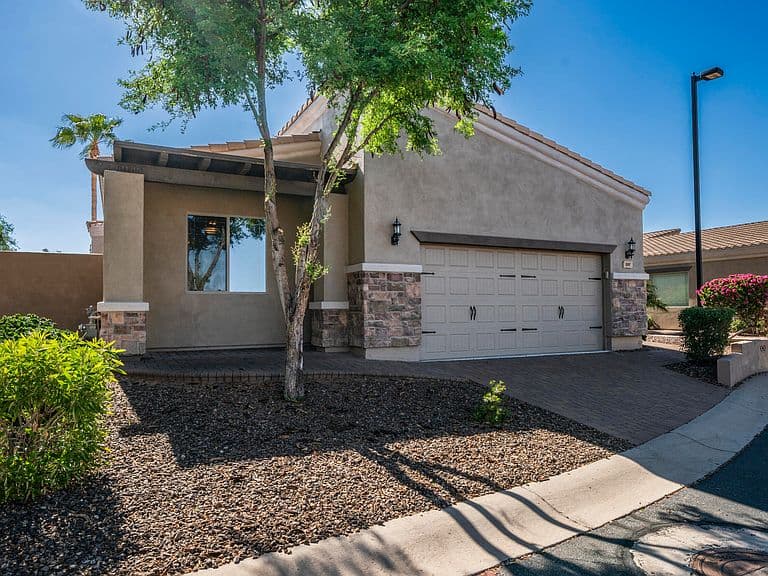 6202 E MCKELLIPS Road #287 photo 1