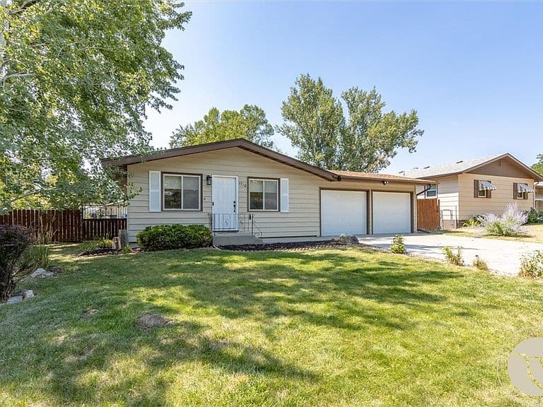 1710 Patricia Ln photo 1