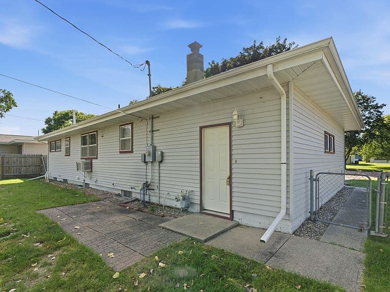 508 S Juanita St photo 4