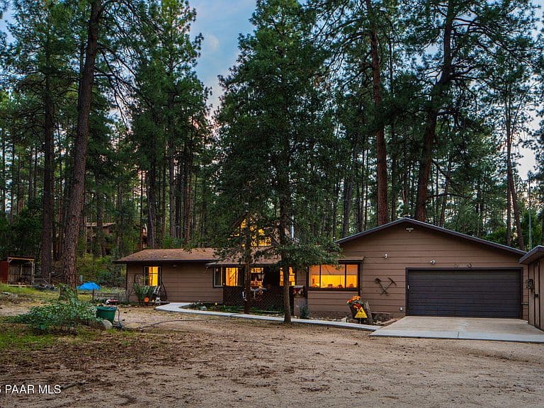 1525 E Oriole Pl photo 5