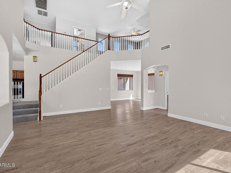 13623 W BANFF Lane photo 4