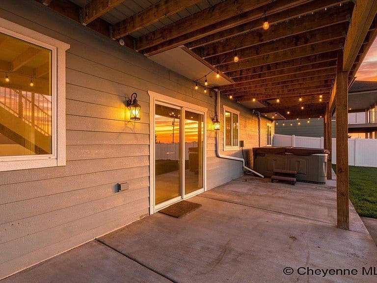 5509 Opal Dr photo 3