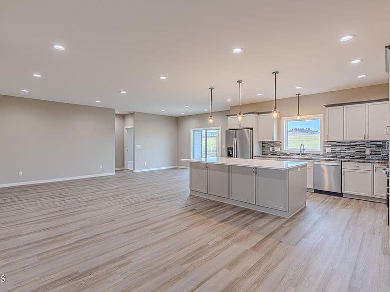 3607 Silver Leaf Ave photo 4