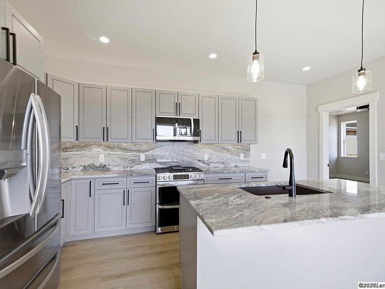 3915 Buckskin Trl photo 4
