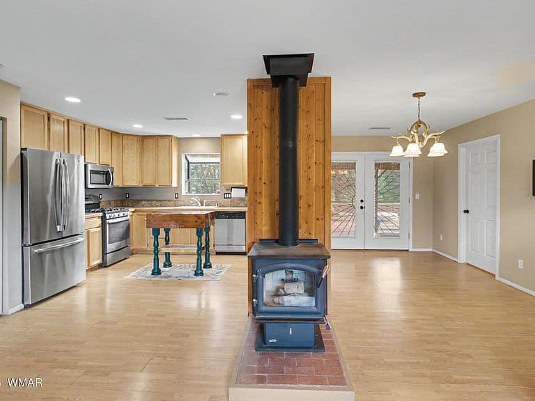 156 County Road 3158 photo 5