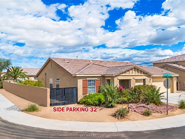 545 Mcalister Drive photo 3