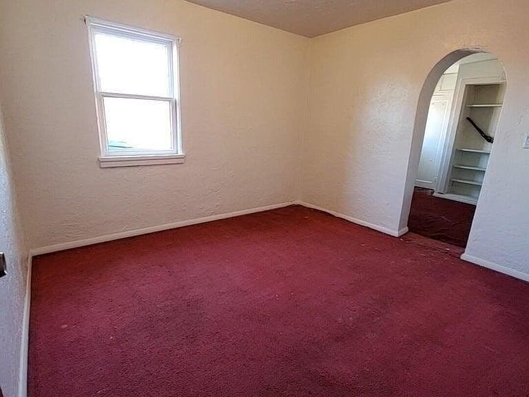 419 W Palmdale St photo 5