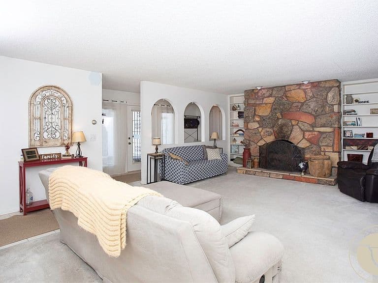 3118 Leeann Blvd photo 2