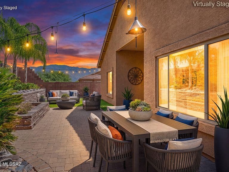 622 W Tremolo Ln photo 2