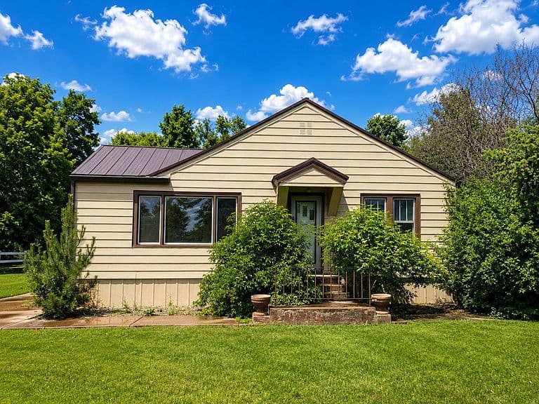 12665 Highway 200 photo 3