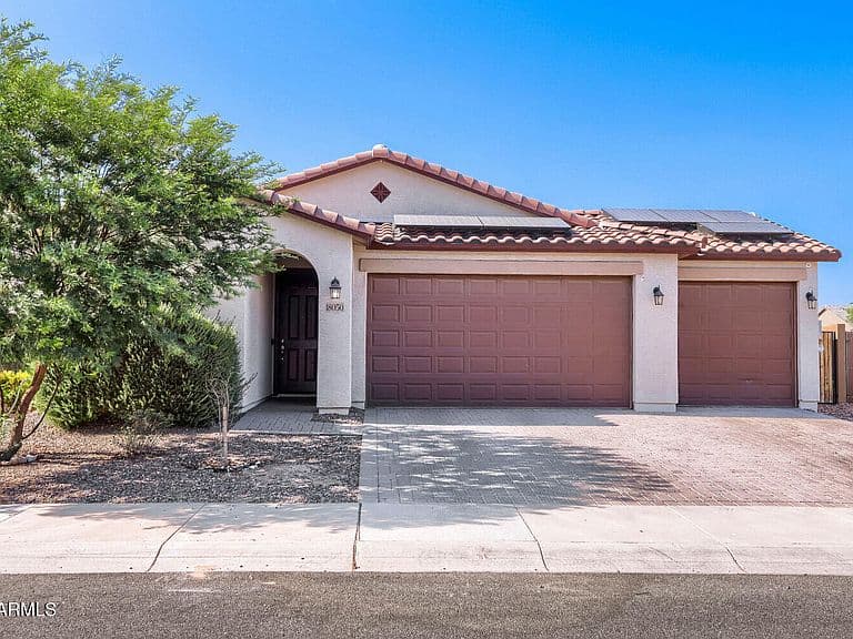 18050 W ELIZABETH Avenue photo 1