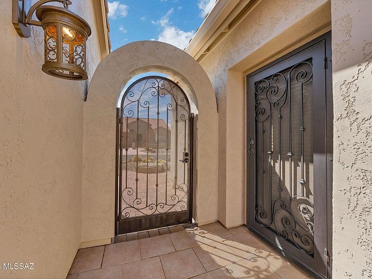 63200 E Flower Ridge Dr photo 3