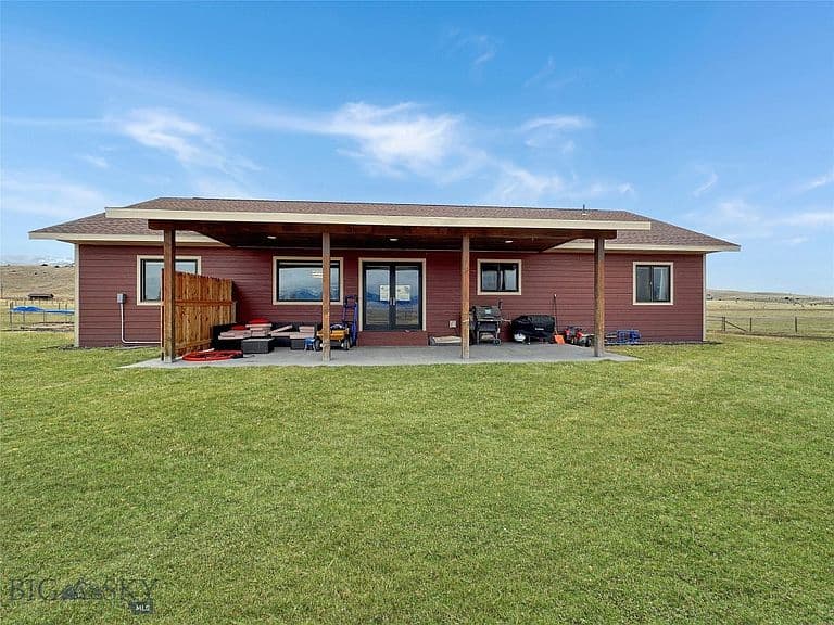13 Diamondback Rd photo 3