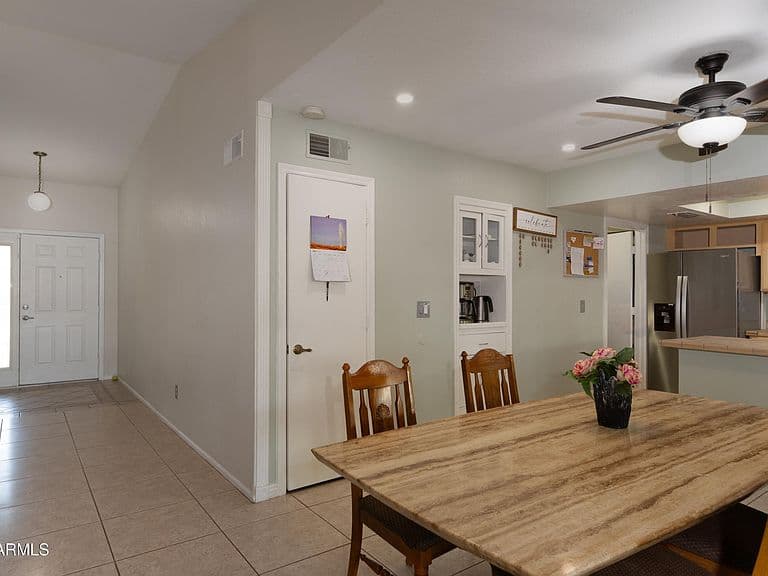 1730 E IMPALA Avenue photo 5