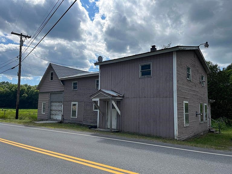 2216 Foster Hill Road photo 1
