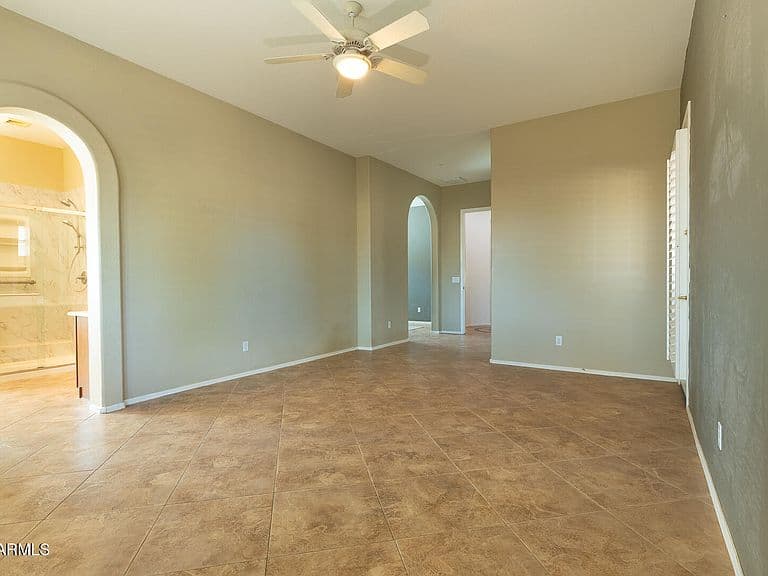 2770 E BUENA VISTA Drive photo 4