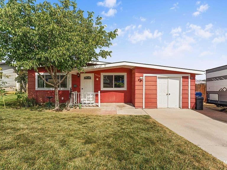 9860 W Fox Ridge Dr photo 1