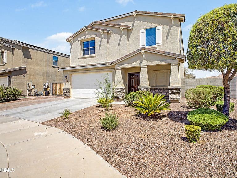 21334 W HOLLY Street photo 5