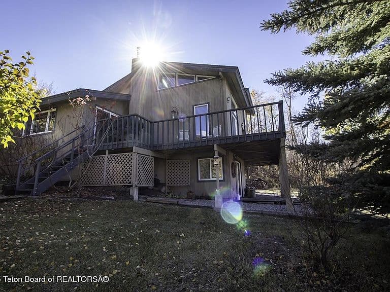 1534 Aspen Way photo 5