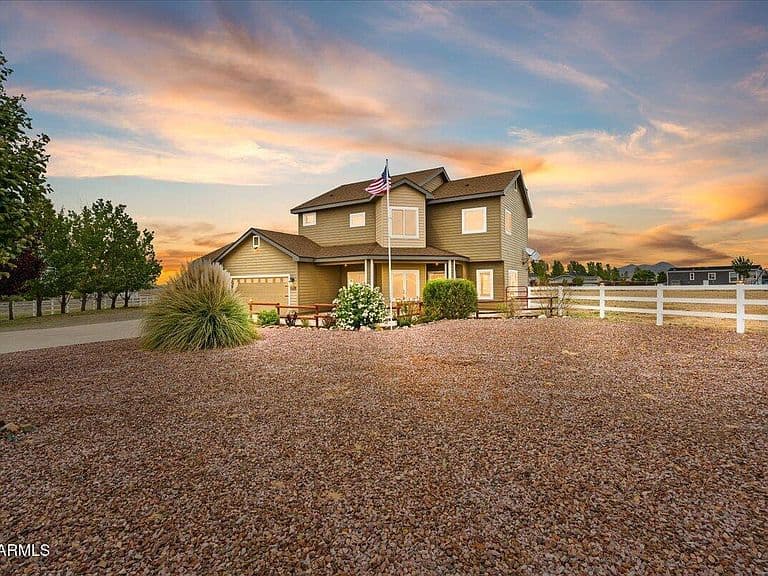 7290 E AUTUMN Lane photo 1