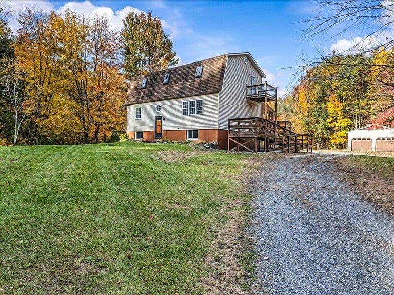 79 Waugh Farm Road photo 3