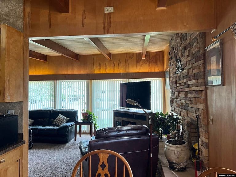 1128 Adams Ave photo 5