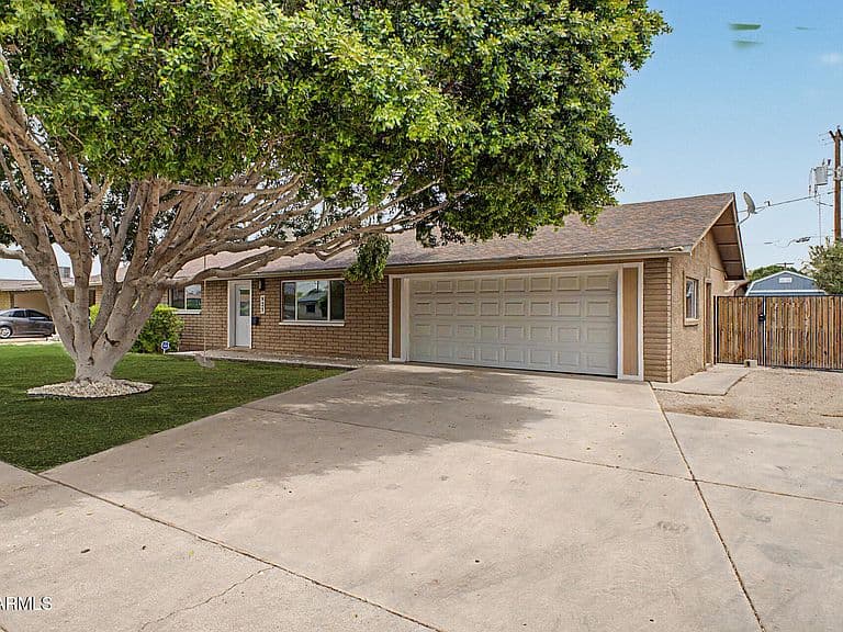 827 N LESUEUR -- photo 2