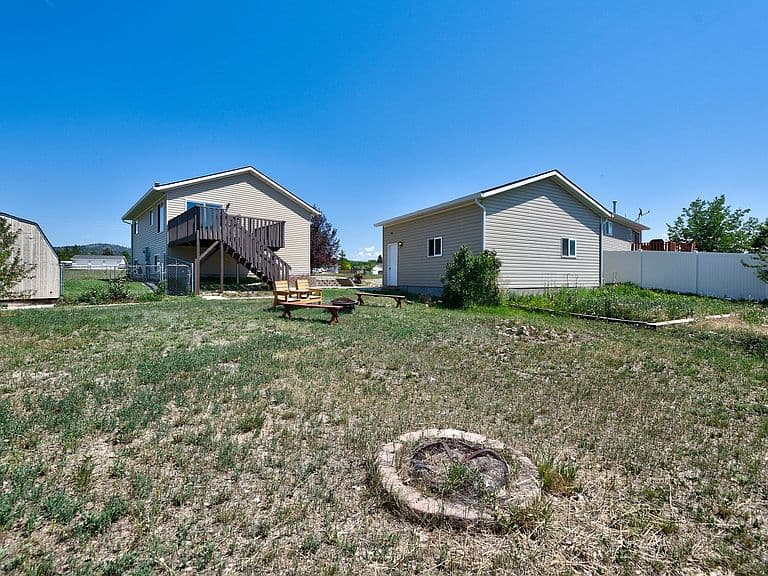 967 Mallard Ct photo 5
