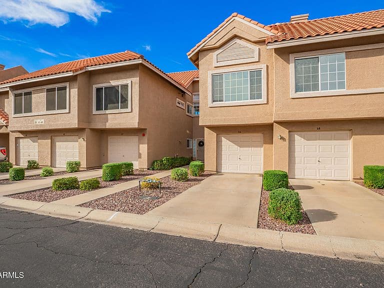 1633 E LAKESIDE Drive #66 photo 5