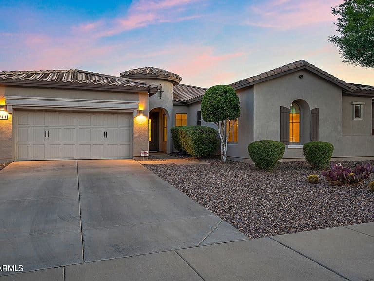 13411 W CHAPAROSA Way photo 2