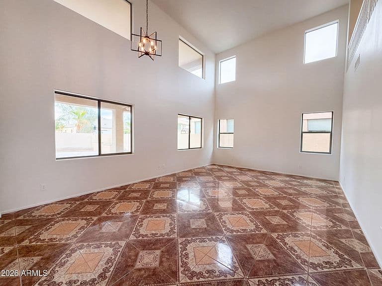 41096 W NOVAK Lane photo 3