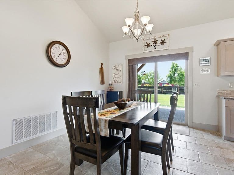 150 Lazy Creek Way photo 5
