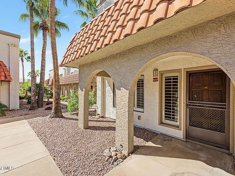 16510 E PALISADES Boulevard #21 photo 5