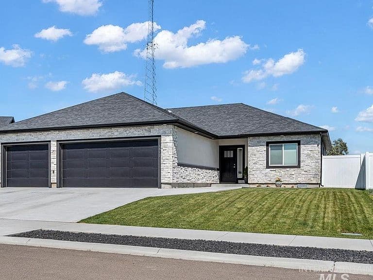 1512 Bird Farm Dr photo 3