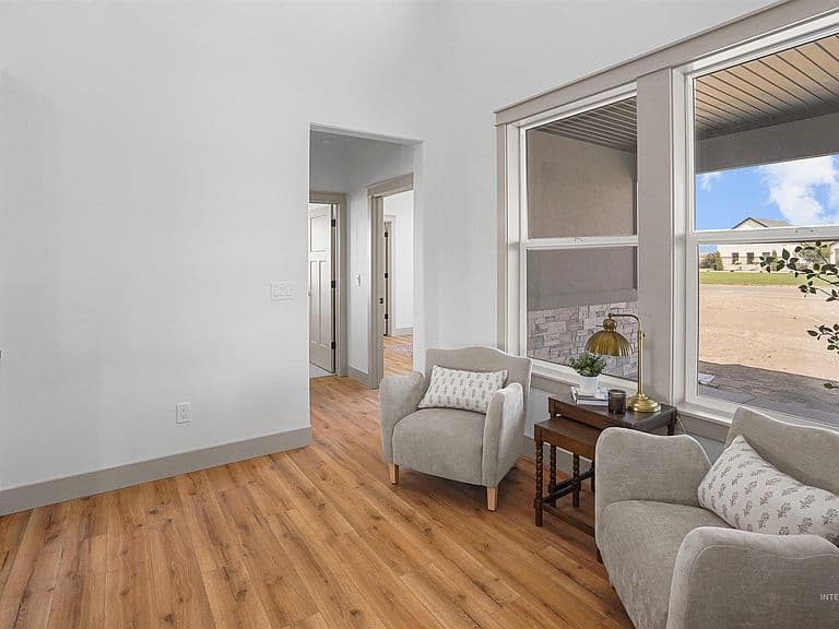 17 Skyline Dr photo 5