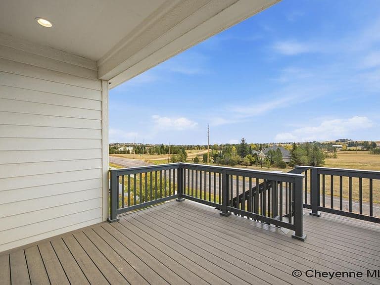 1327 Jack Ln photo 3