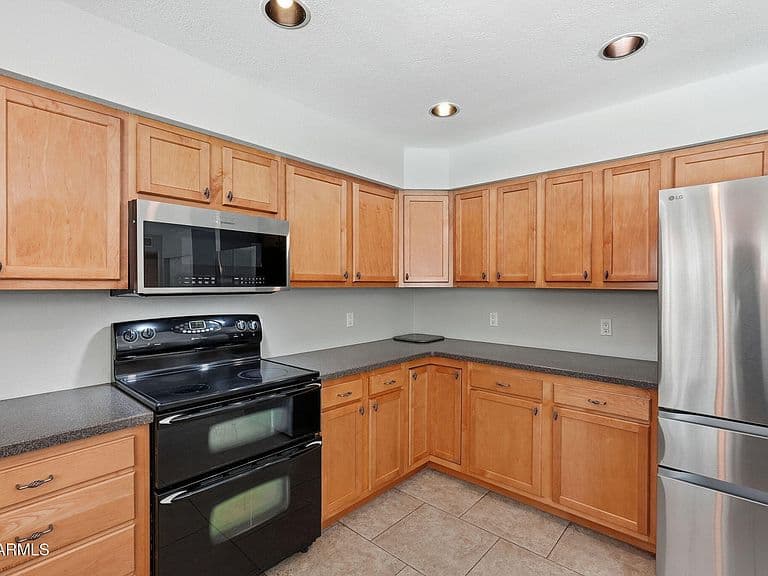 4827 W COMMONWEALTH Place photo 5