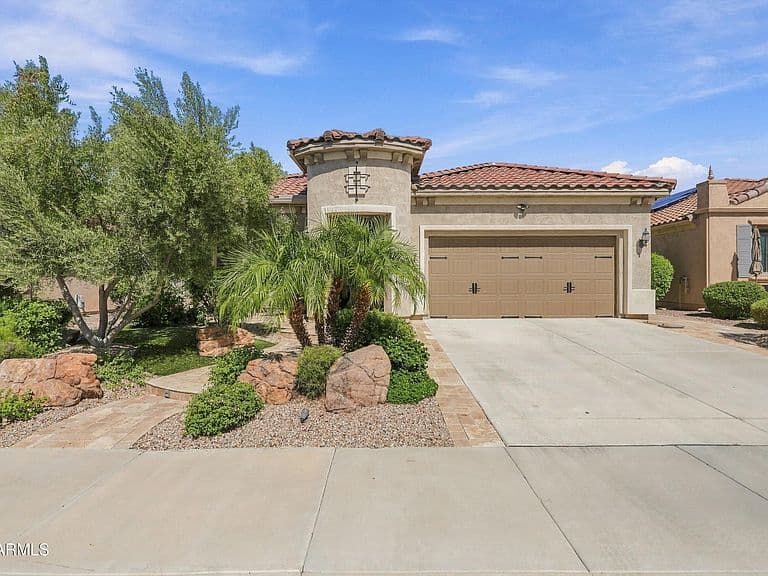 26492 W ZACHARY Drive photo 2
