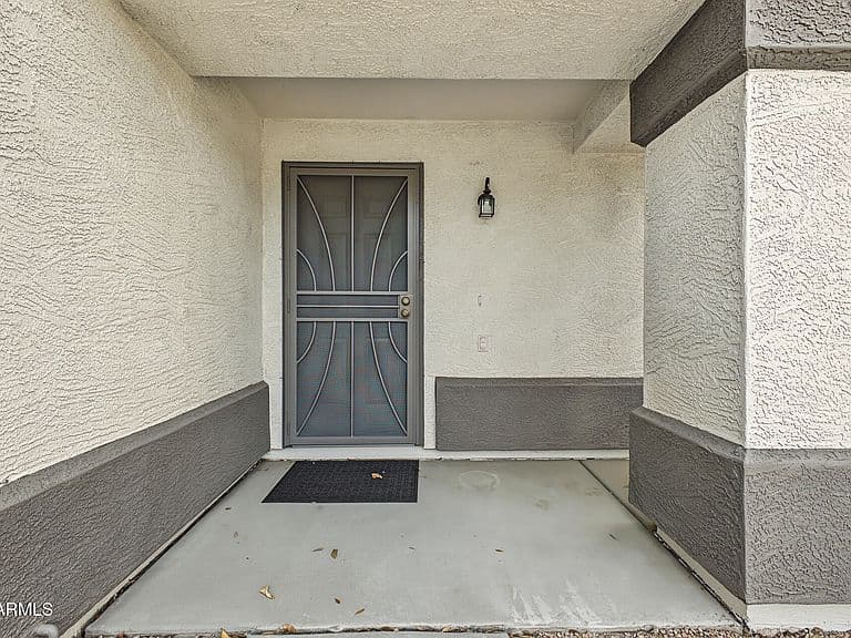 11531 E FLOWER Circle photo 2