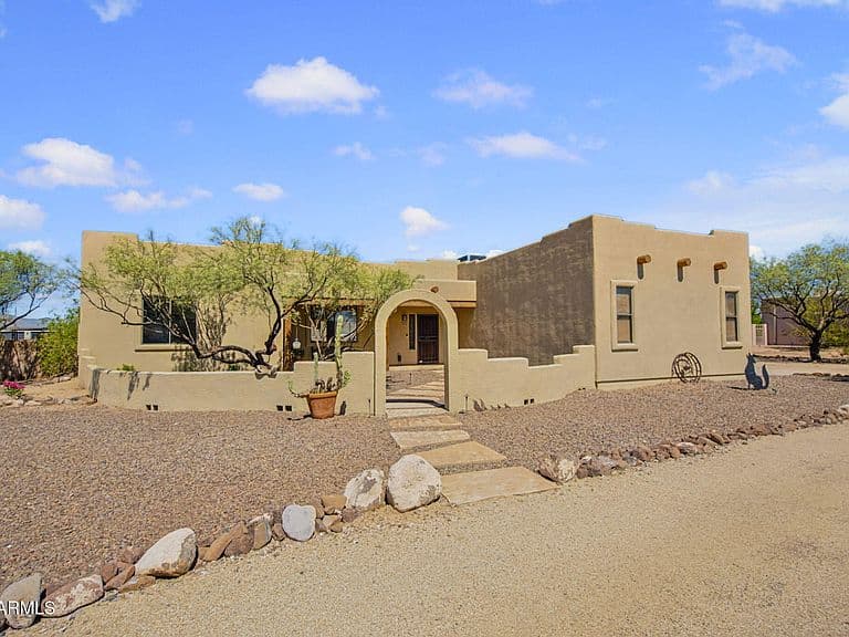 2818 W Tanya Trail photo 1