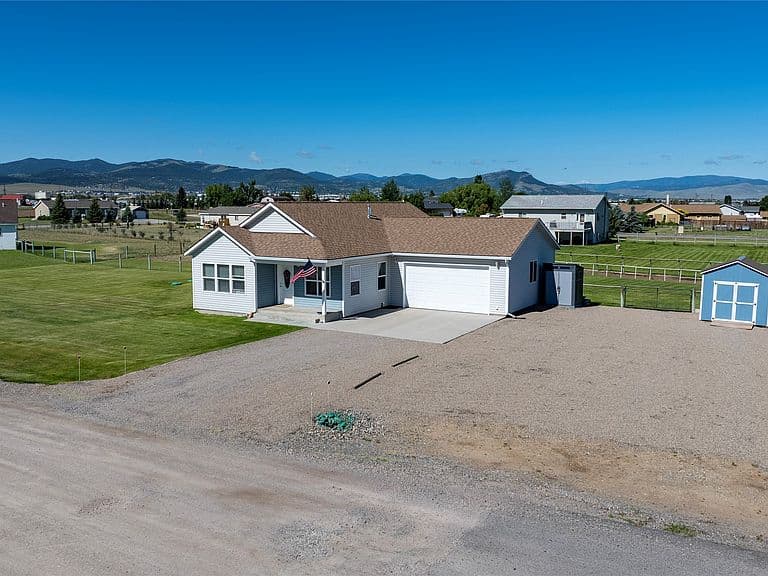 3196 Brow Tine Rd photo 2